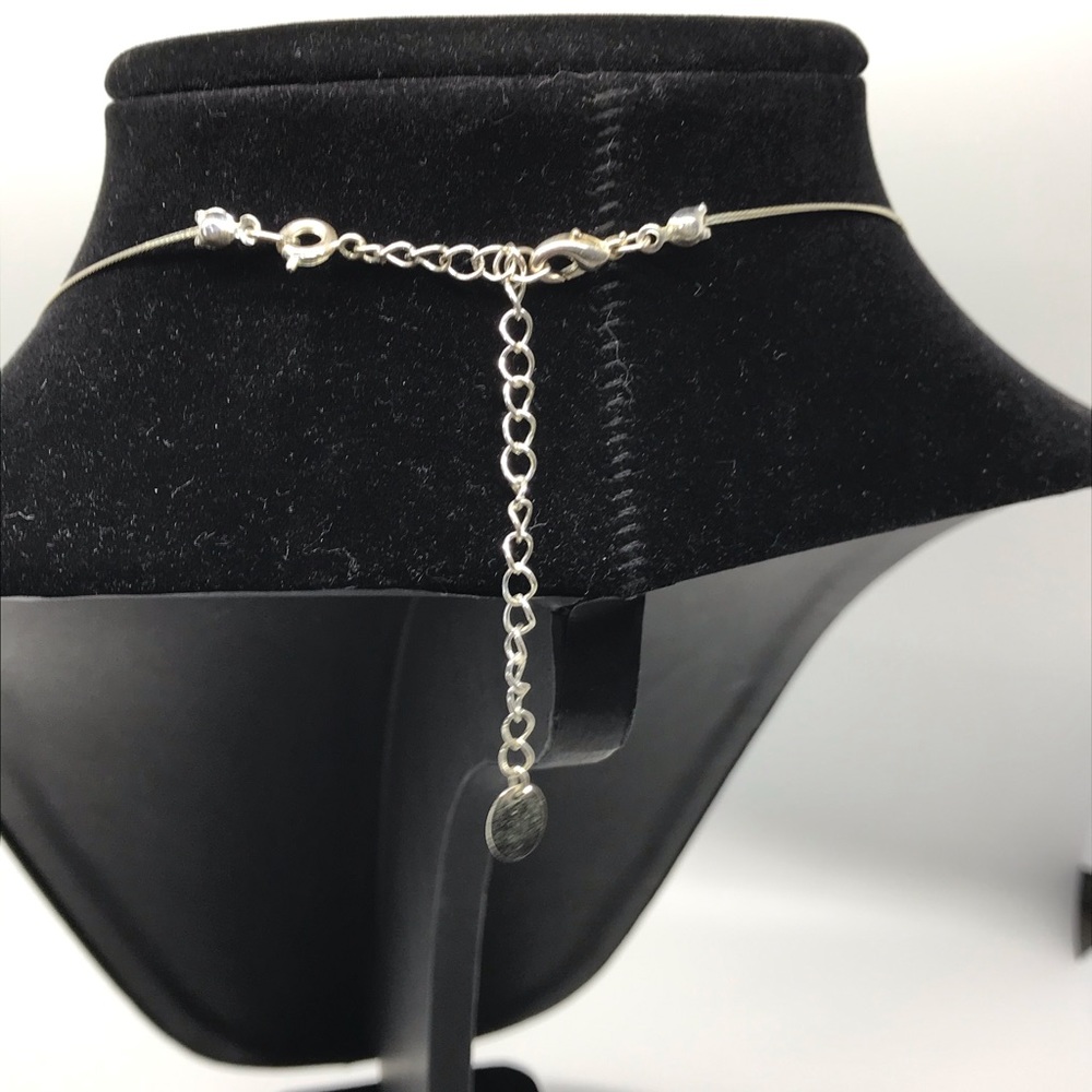 Stainless Wire Circle Necklace - Picture 2 of 8